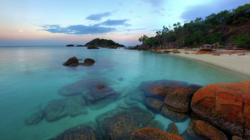 Картинка nice bach in australia at sundown природа побережье австралия камни пляж океан