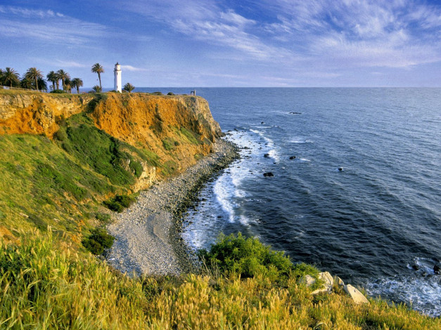 Обои картинки фото lighthouse, природа, маяки, маяк, обрыв, пляж, мыс, океан