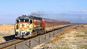 Картинка техника поезда рельсы насыпь локомотив вагоны состав