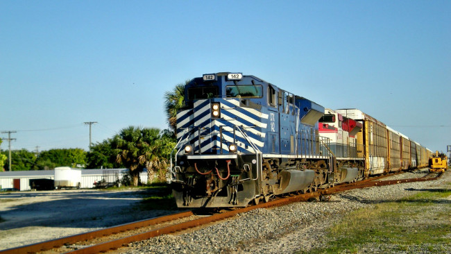 Обои картинки фото техника, поезда, железная, дорога, локомотивы, сцепка, вагоны, грузовой, состав