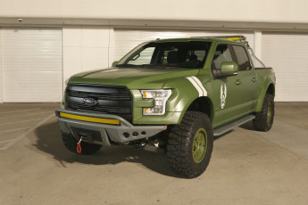 Картинка автомобили ford f-150 halo sandcat 2015г зеленый