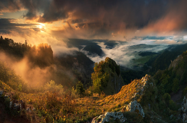 Обои картинки фото природа, горы, утро, karol, nienartowicz, небо, туман, poland, pieniny