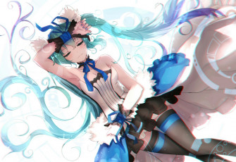 Картинка аниме vocaloid art sen ya девушка hatsune miku улыбка лежит ленточки вокалоид