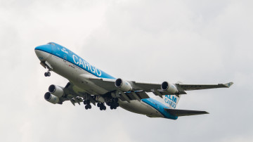 Картинка cargo+747-400f авиация грузовые+самолёты грузоперевозки