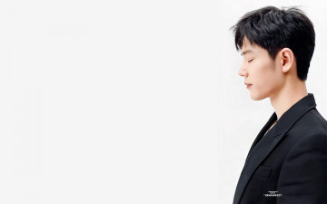 Картинка мужчины xiao+zhan актер пиджак профиль