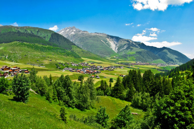 Обои картинки фото швейцария, туеч, природа, пейзажи, дома, горы