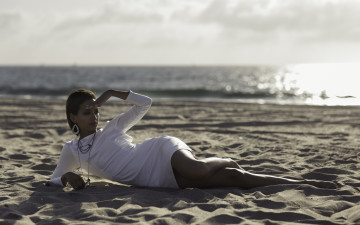 Картинка natasha+domonique девушки платье пляж песок
