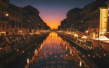 Картинка города милан+ италия вечер набережная канал иллюминация огни