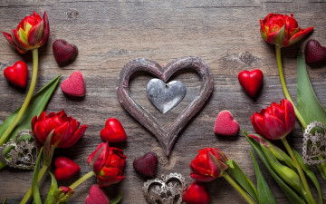 Картинка праздничные день+святого+валентина +сердечки +любовь тюльпаны hearts конфеты сердечки chocolate шоколад любовь romantic gift