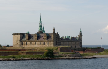 обоя helsingoer, kronborg, города, дворцы, замки, крепости, море, парк, замок