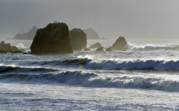 Картинка природа моря океаны волны камни солнце побережье