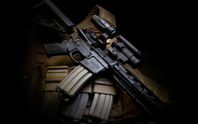 Обои картинки фото оружие, винтовки с прицеломприцелы, larue, tactical, оптика, магазины, полумрак, штурмовая, винтовка, m4