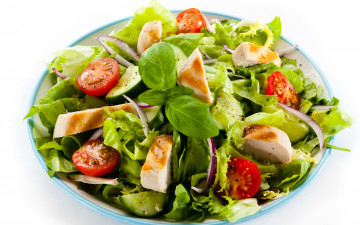 Картинка еда салаты +закуски базилик мясо маслины зелень салат огурцы
