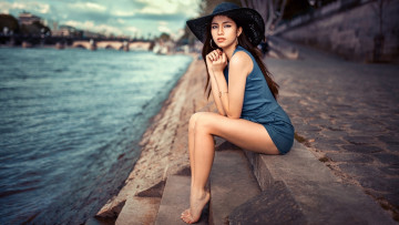 Картинка девушки -unsort+ брюнетки темноволосые девушка в шляпе на берегу