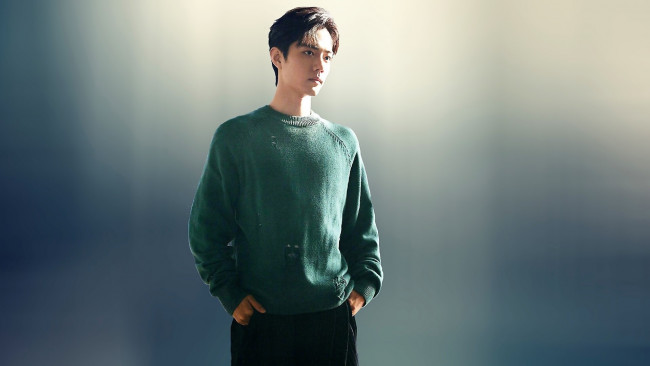Обои картинки фото мужчины, xiao zhan, актер, свитер