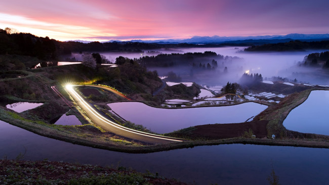 Обои картинки фото природа, дороги, вечер, шоссе, туман, река