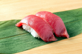 Картинка еда рыба +морепродукты +суши +роллы японская кухня рис тунец