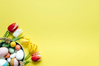 Картинка праздничные пасха тюльпаны крашенки