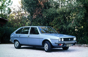 обоя автомобили, renault