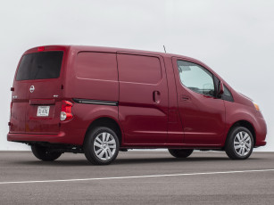 Картинка автомобили nissan datsun красный 2013г cargo compact nv200