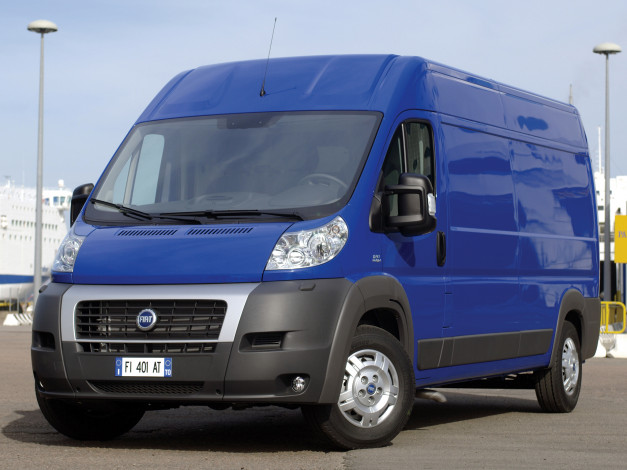 Обои картинки фото автомобили, fiat, синий, 250, l3h2, van, maxi, ducato