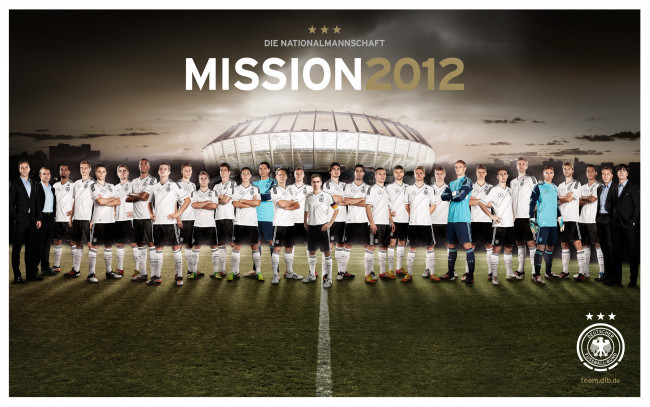 Обои картинки фото спорт, футбол, euro, 2012, cборная, fussball, soccer, германия, team, deutschland, dfb, mannschaft, germany