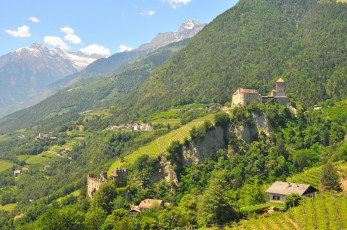 обоя италия, tirolo, города, пейзажи, горы, дома