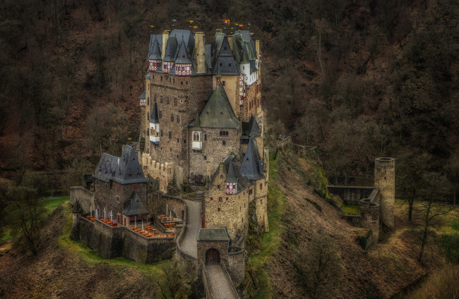 Обои картинки фото burg eltz, города, замки германии, горы, замок