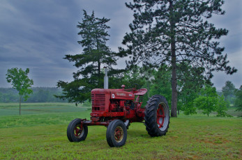 Картинка техника тракторы трава трактор