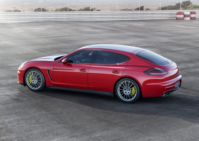 Обои картинки фото 2013, porsche, panamera, gts, автомобили