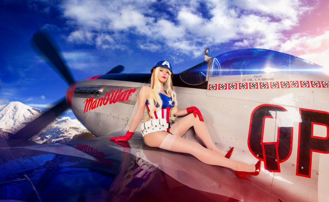 Обои картинки фото captain america, девушки, -unsort , блондинки, captain, america, косплей, самолёт, чулки