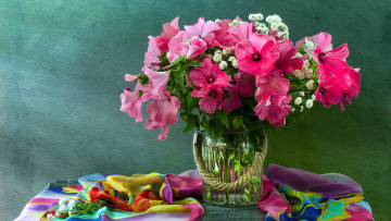 Картинка цветы букеты +композиции шарф гипсофила мальвы