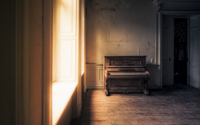 Обои картинки фото музыка, -музыкальные инструменты, комната, пианино, окно