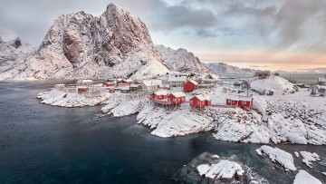 обоя города, лофотенские острова , норвегия, горы, фьорд, дома, зима, снег