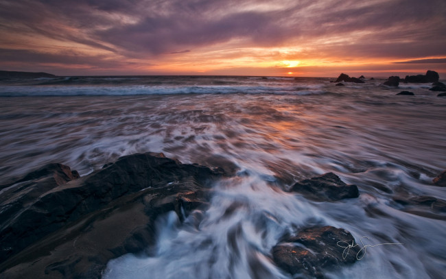 Обои картинки фото природа, моря, океаны, камни, море, закат