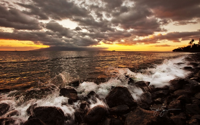 Обои картинки фото природа, моря, океаны, камни, закат, море