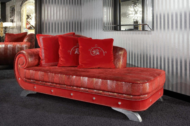Обои картинки фото интерьер, мебель, подушки, софа, красный