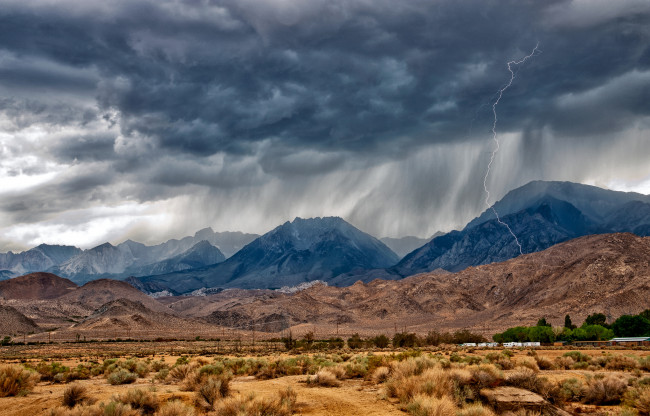 Обои картинки фото sierra, nevada, california, природа, молния, гроза, горы, пустыня, сьерра-невада, калифорния