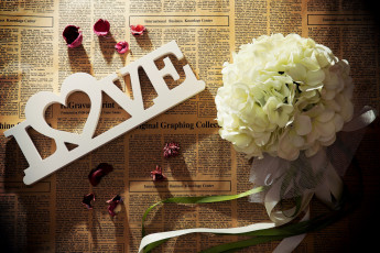 Картинка праздничные день+святого+валентина +сердечки +любовь love букет цветы лепестки