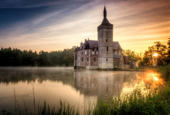 Картинка города -+дворцы +замки +крепости замок озеро небо бельгия horst castle
