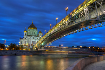 Картинка города москва+ россия храм мост река