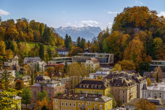 Обои картинки фото австрия, города, - панорамы, здания, деревья, скалы