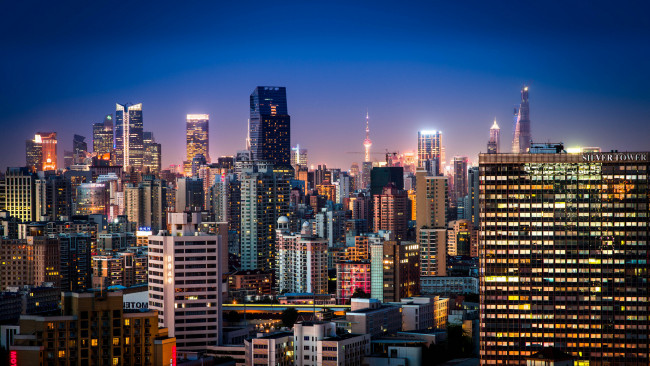 Обои картинки фото shanghai, china, города, шанхай, китай, небоскрёбы, панорама, здания, ночной, город
