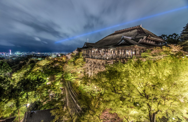 Обои картинки фото kiyomizu, dera, temple, kyoto, japan, города, буддистские, другие, храмы, hdr, деревья, панорама, ночной, город, kiyomizu-dera, киёмидзу-дэра, киото, Япония, храм