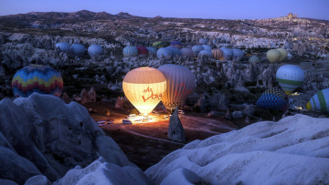 Картинка авиация воздушные+шары+дирижабли горы шары воздушные полет