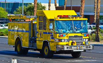 Картинка автомобили пожарные+машины ретро автомобиль пожарный спецтехника
