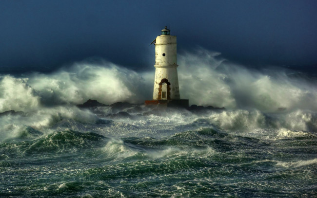 Обои картинки фото природа, маяки, шторм, волны, море, маяк