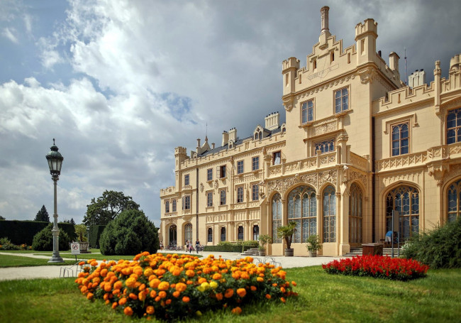 Обои картинки фото castle lednice, города, замки Чехии, castle, lednice