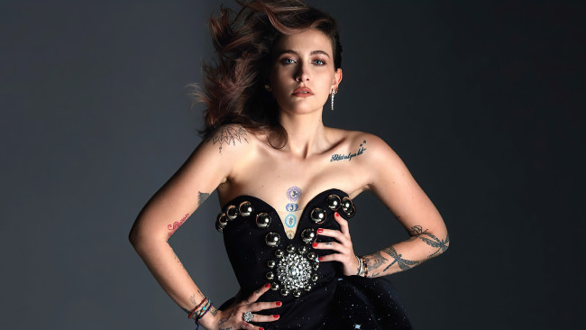 Обои картинки фото paris jackson,  lofficiel singapore may 2020, девушки, модель, paris, jackson, lofficiel, singapore, знаменитости, актриса