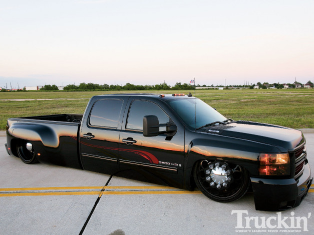 Обои картинки фото 2009, chevy, silverado, 3500hd, автомобили, custom, pick, up